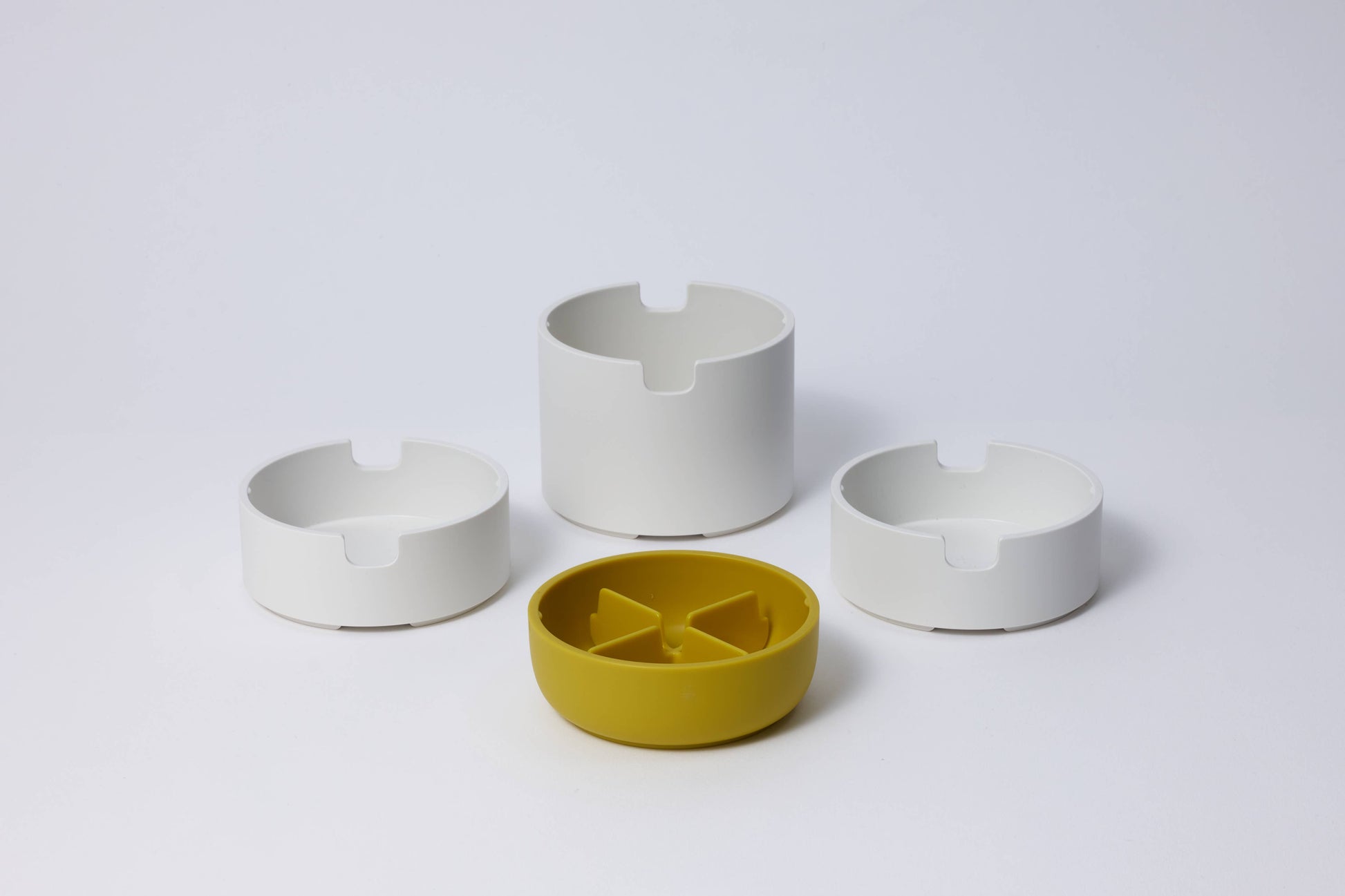 Desk tidy that you can stack in yellow