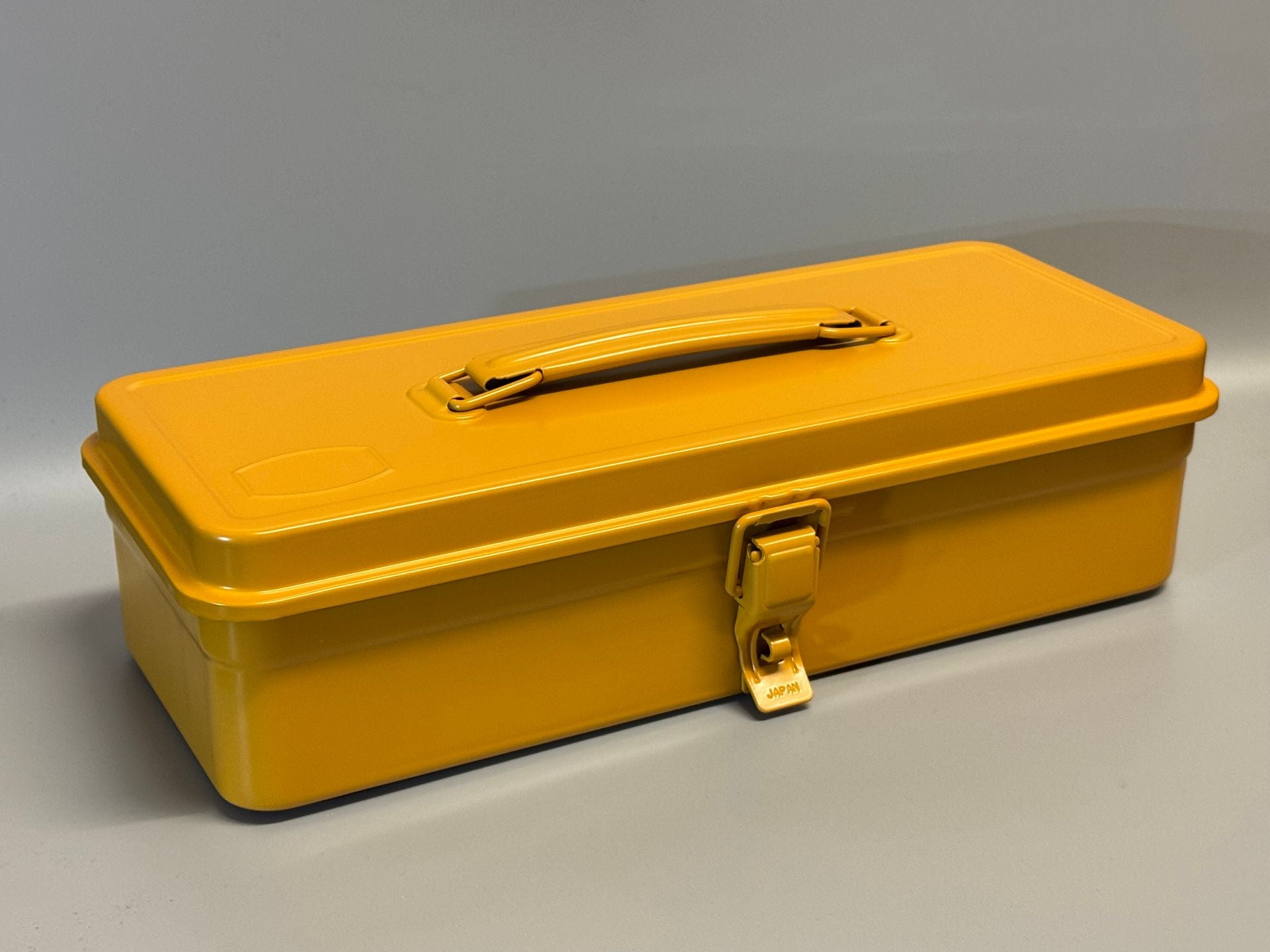 Toyo Steel Trunk Shape Toolbox T-320